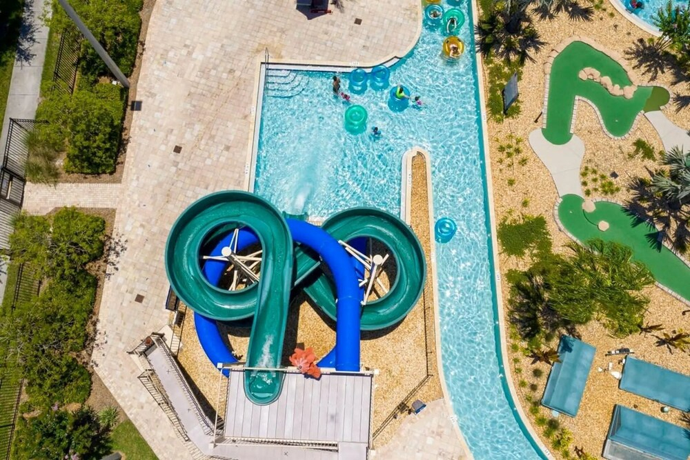Storey Lake 4BR Home w/ Themed Room & Pool