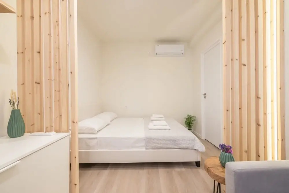 The Urban Loft 2 - Athens Unique Oasis