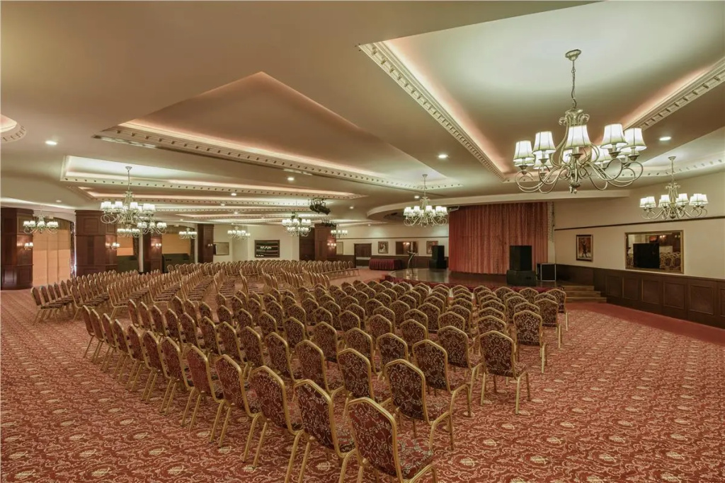 Delphin Palace Hotel