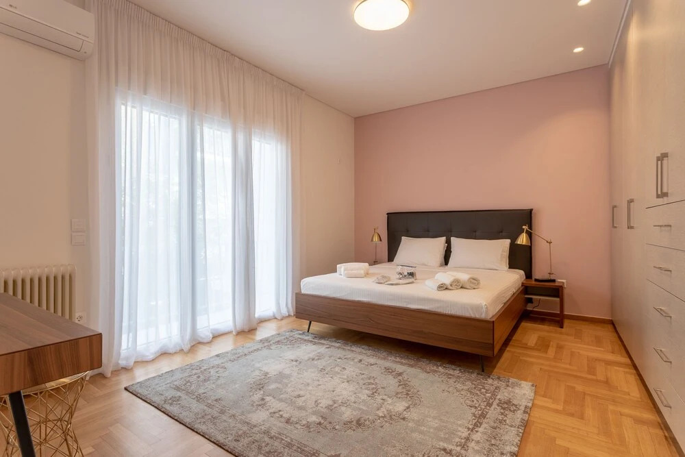 Exquisite HiEnd 3bdr 4th flr Top Kolonaki spot