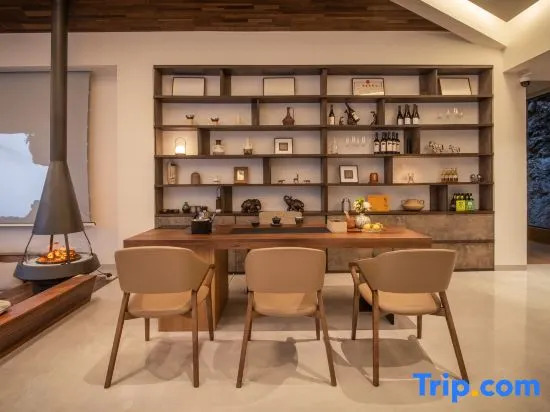Xingyi Wanfeng Linyueqili B&B