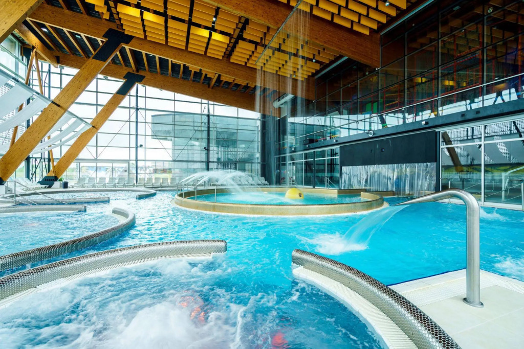 Hotel AquaCity Riverside