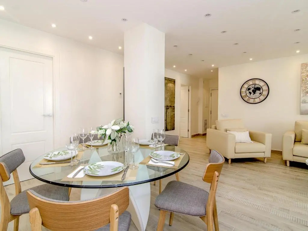 Sitges Spaces Oasis Suites- 4 Bedroom, 4 Ensuite Bathrooms, Terrace, Pool, Sitges Centre