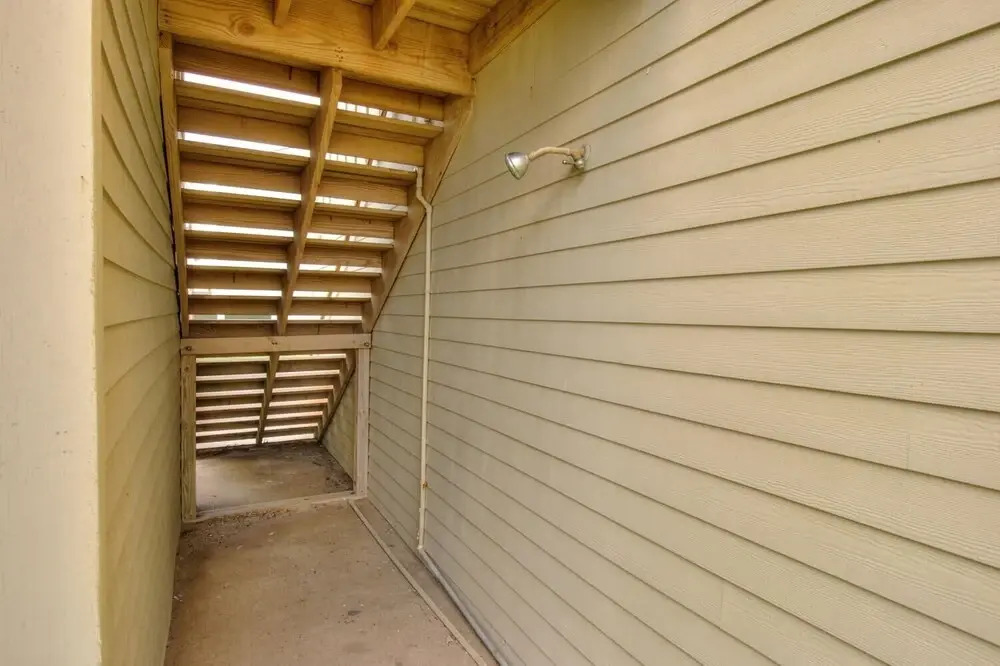 Beachfront Paradise Lc19 3 Bedroom Home by Redawning