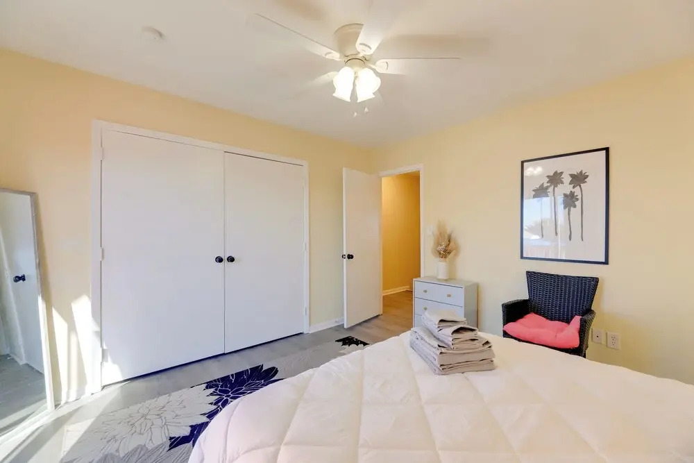 Walk to Atlantic Beach: Townhome w/ Patio!