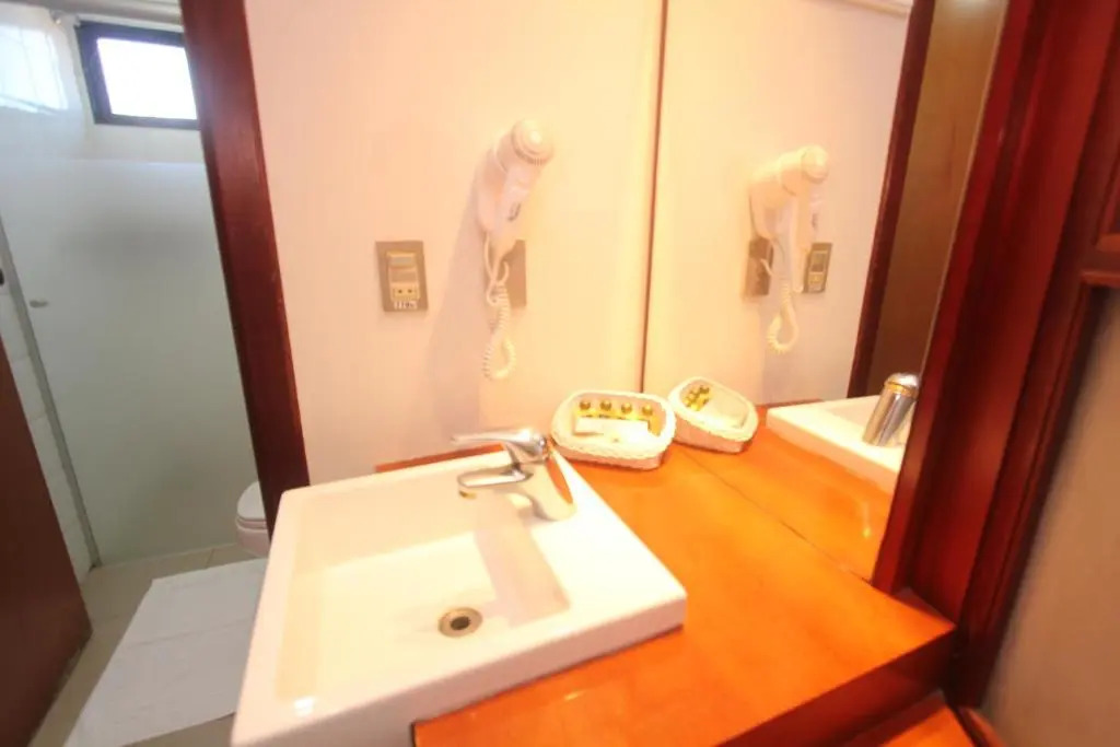 Nena Suite