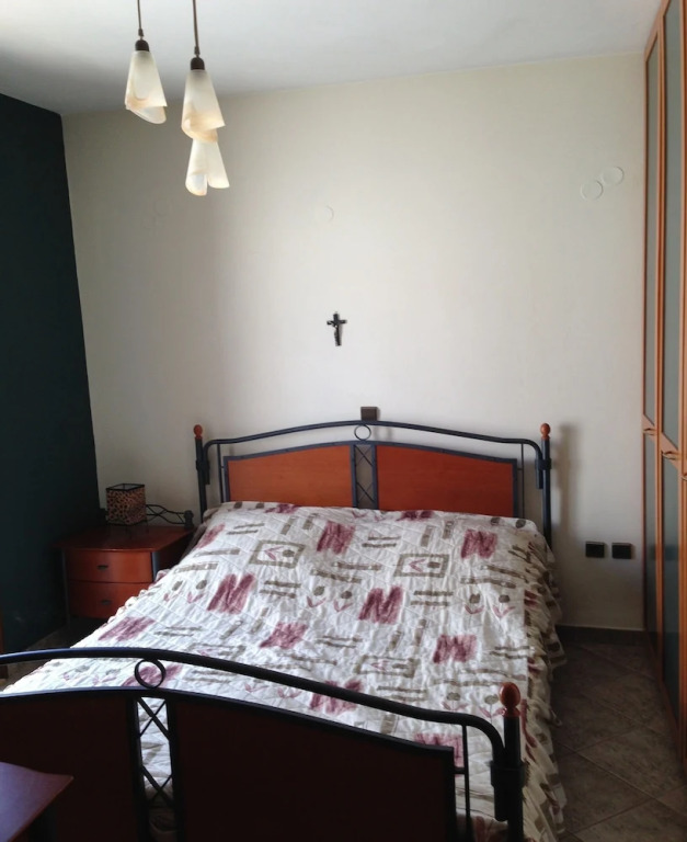 Dimitri's Guesthouse