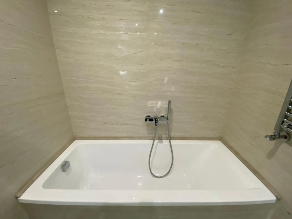 Teryan street 3 bedrooms Luxury and Unique apartment TT777