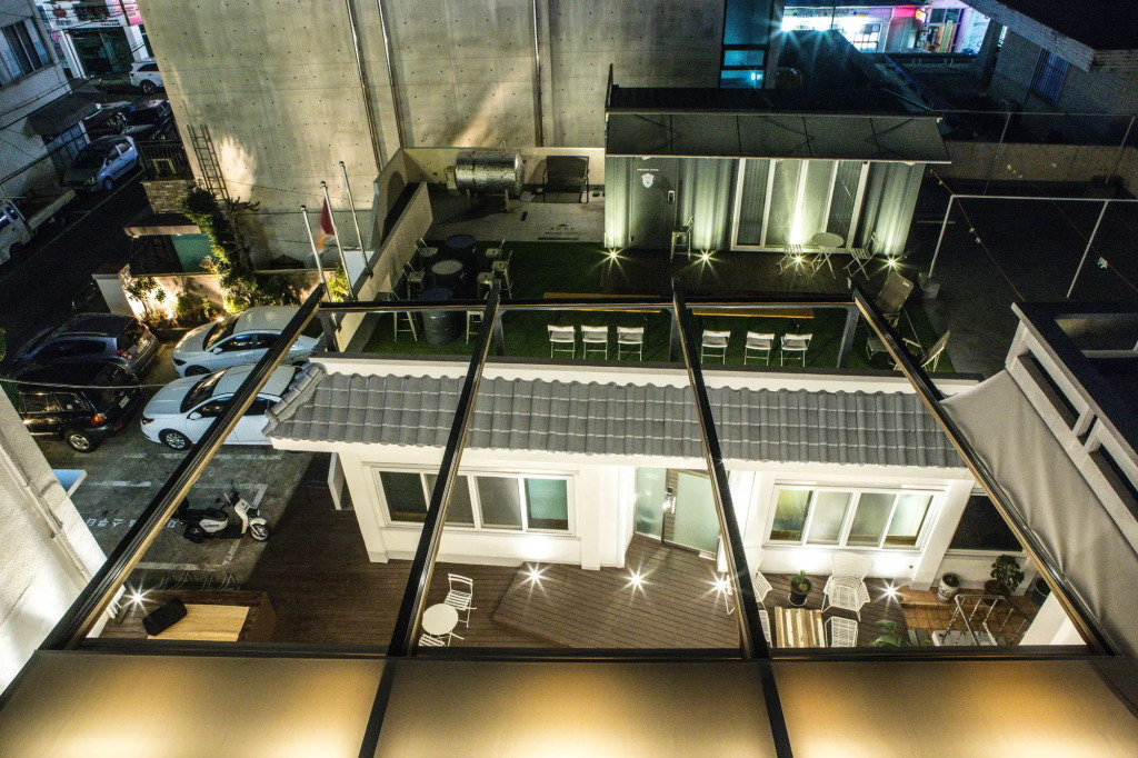 Mido Hostel