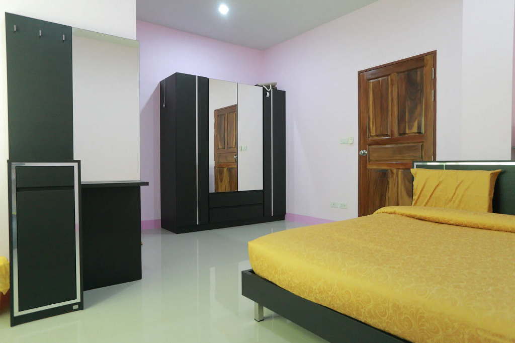 V Residence