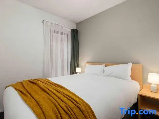 West End City 2BR Stay near UniSA