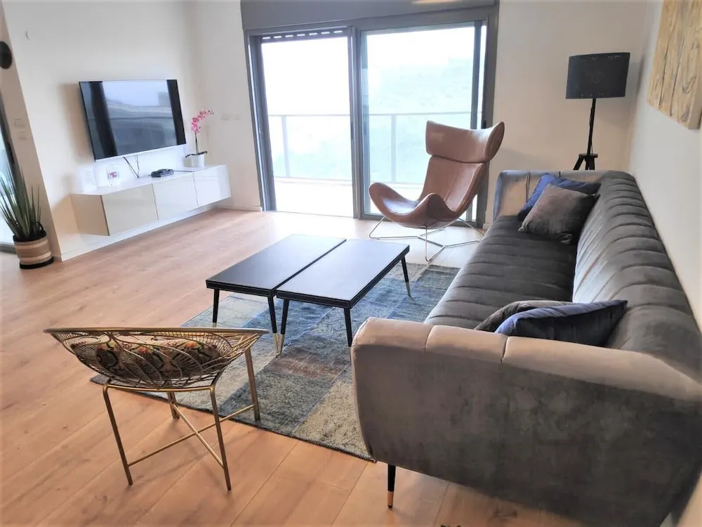 Royal Serenity Penthouse