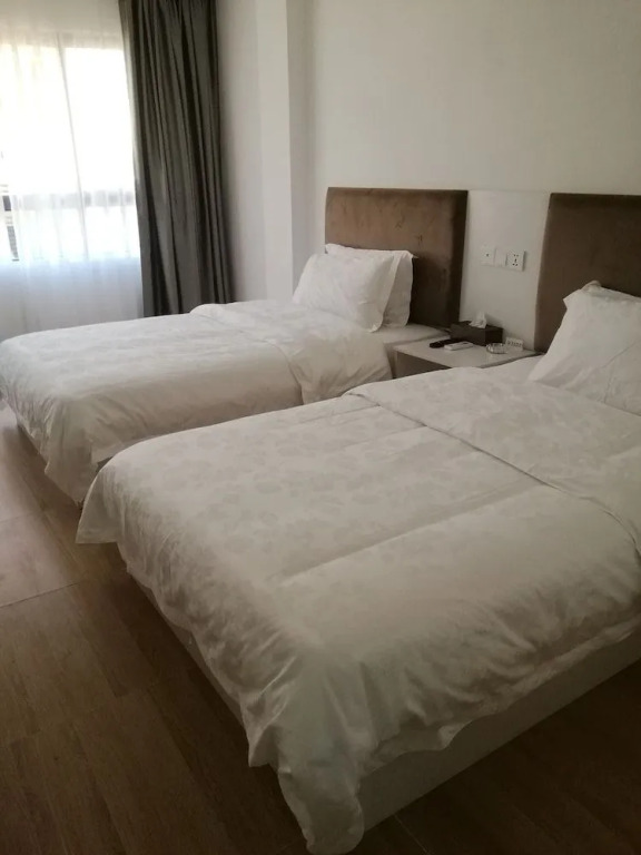 Golden Bay Hotel