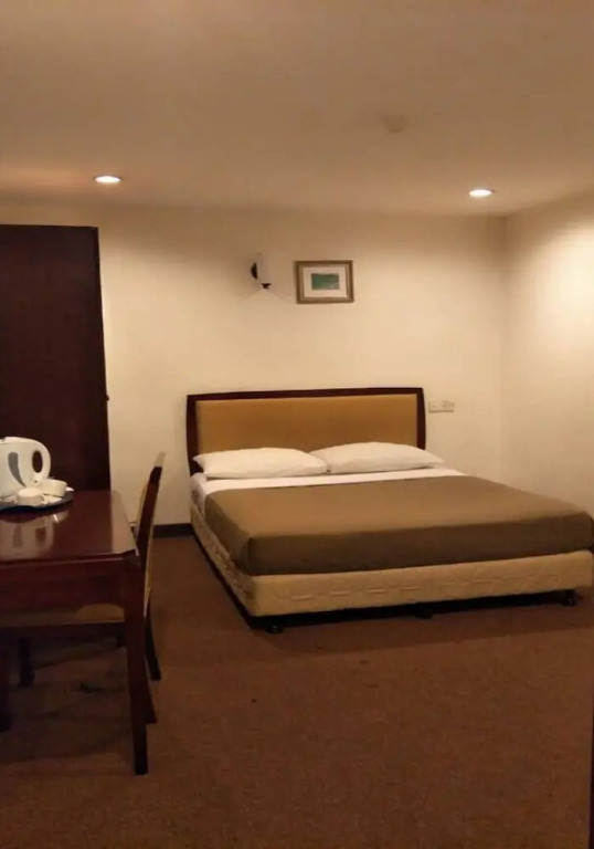 Hotel Mercury