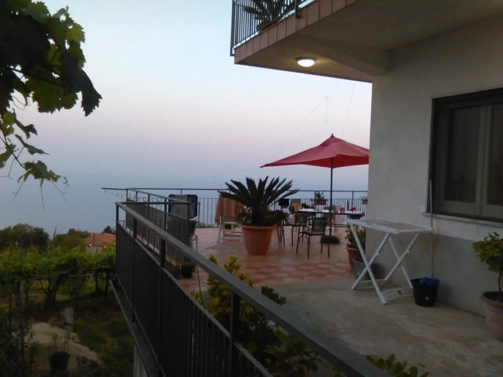 Dreams House