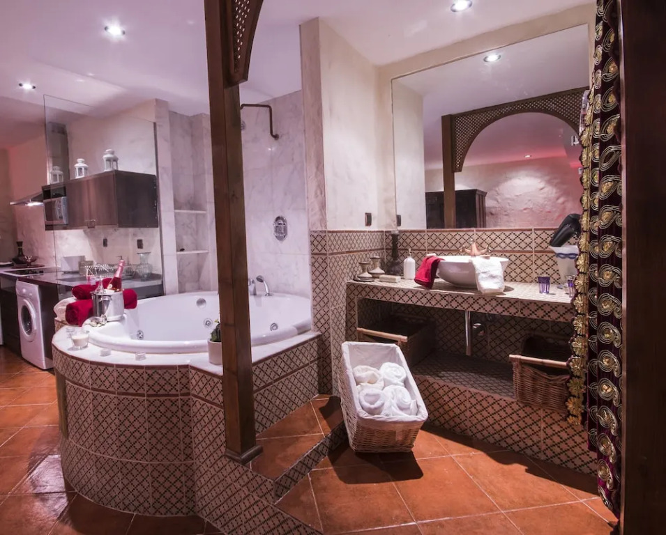 Gran Via Alaia Seasonal Living