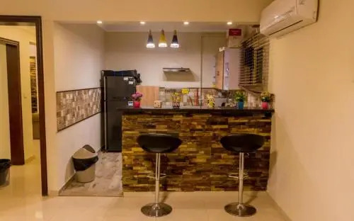 Apartment 300m consisting of 3 rooms, American kitchen, 2 bathrooms, 2 reception, 1 living room, Hotel finishing
