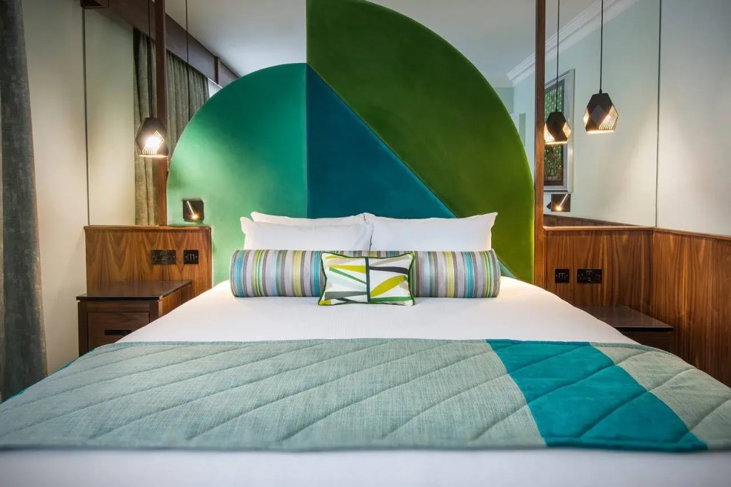 Arthaus Hotel