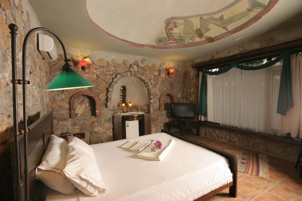 Antik Zeytin Hotel & Art