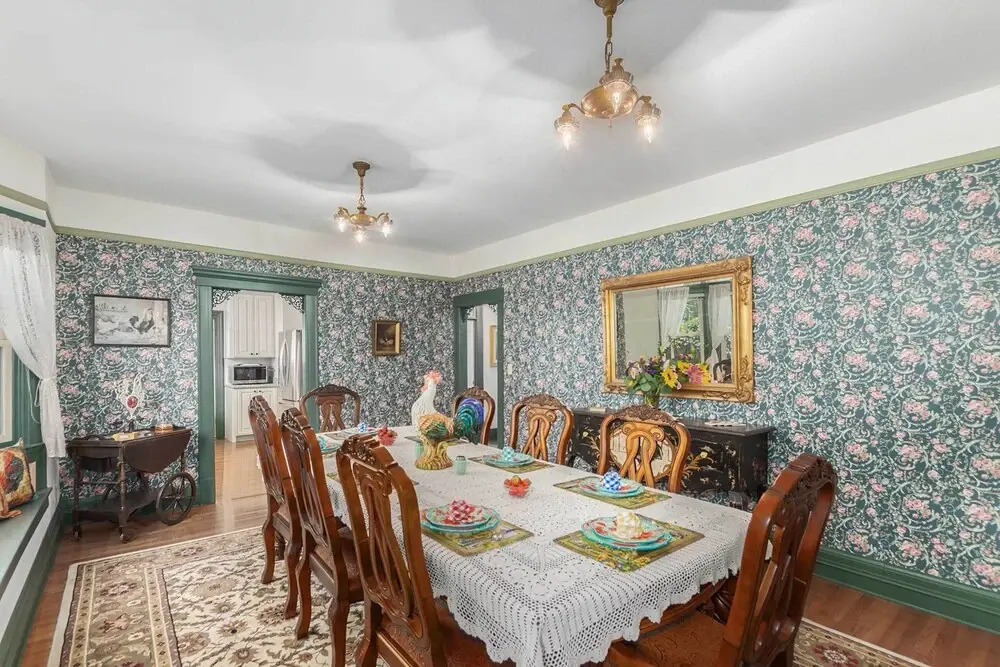 Walk to Dtwn: Historic Prescott Home w/ Yard!