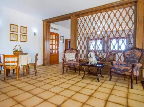 Villa Perles