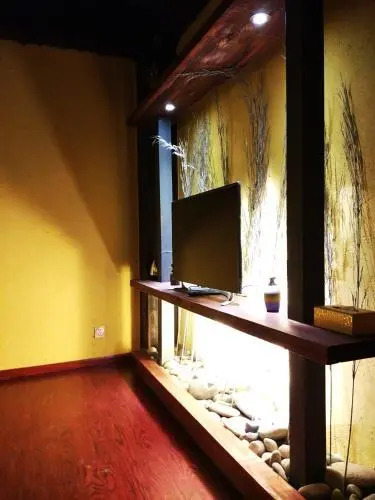 JIUMI Snow Mountain Original Art Hotel