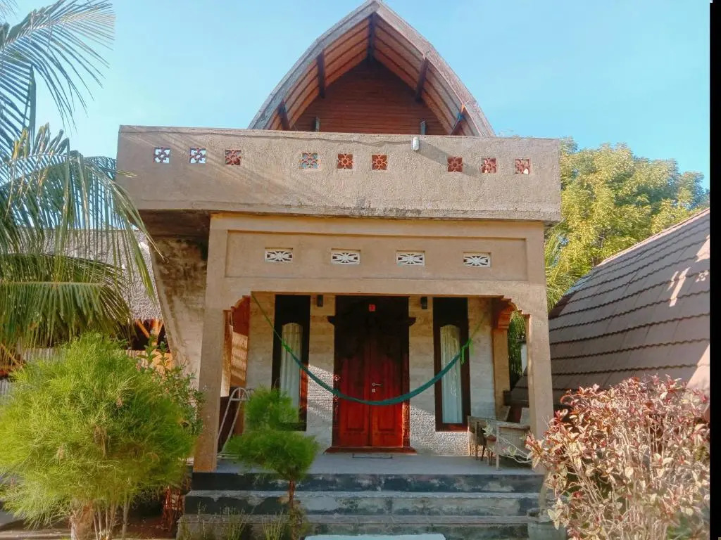 Oyo 1133 Gusung Indah Bungalow & Restaurant