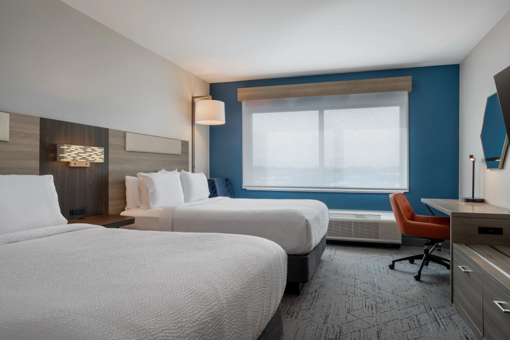 Holiday Inn Express & Suites Linden - Newark South by IHG