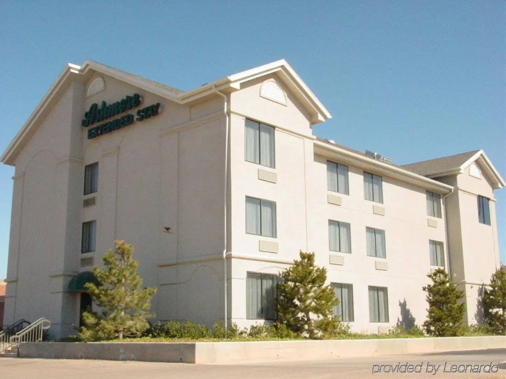 Ashmore Inn and Suites Lubbock
