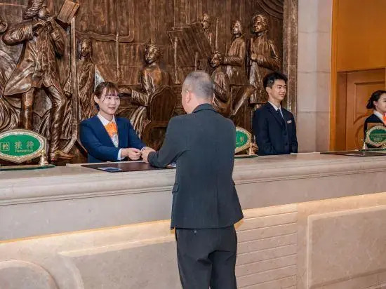 Vienna International Hotel (Xi'an North Railway Station)