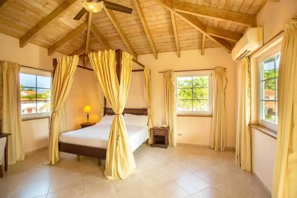 Hideaway Beach Properties by Caribe Stays