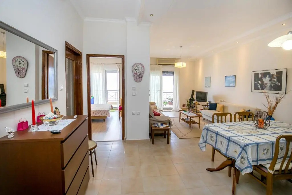 Kallisti Apartment