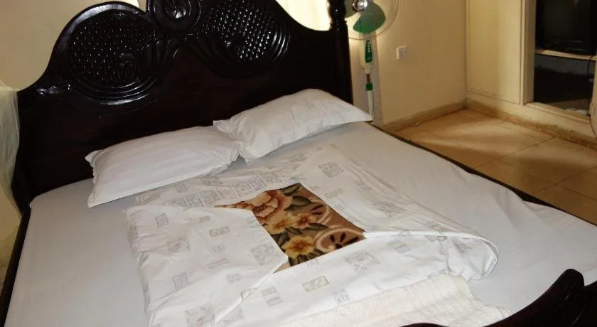 Yahoo Guest House