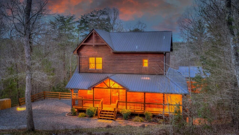 Lazy Dayz Getaway by Escape to Blue Ridge