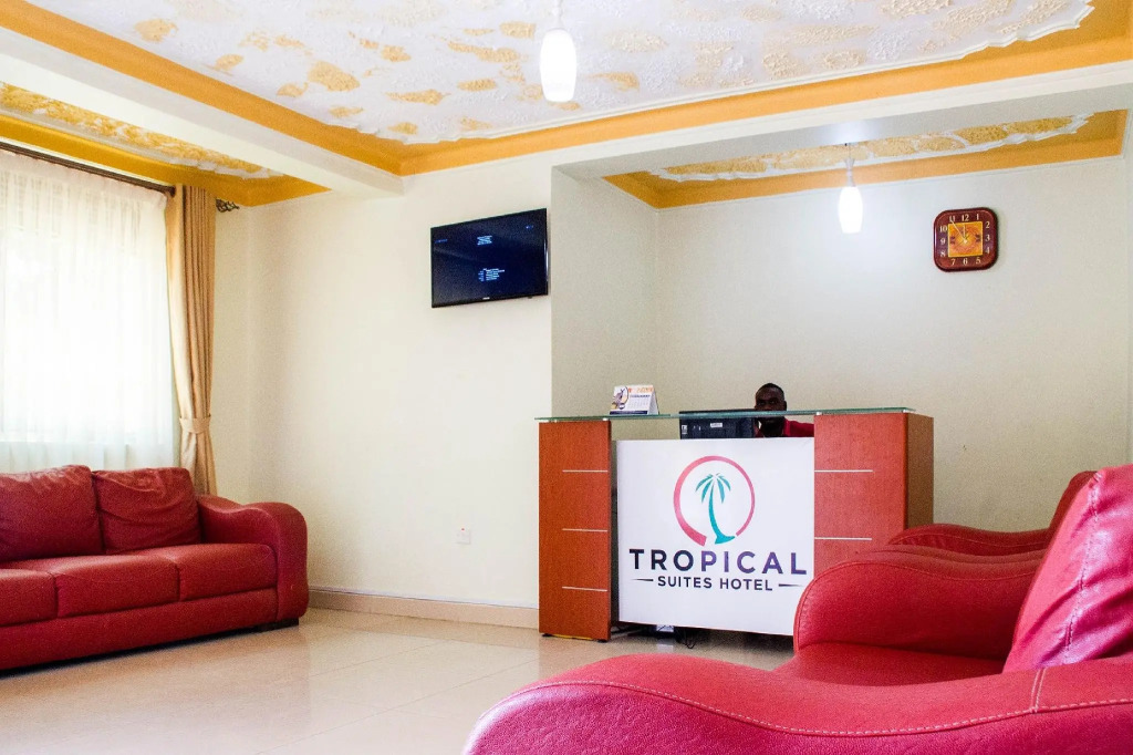 Tropical Suites Hotel