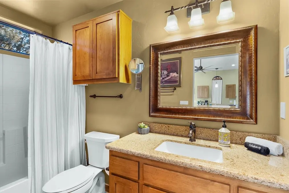 Mammoth Rock Retreat Villa-Sleeps 4