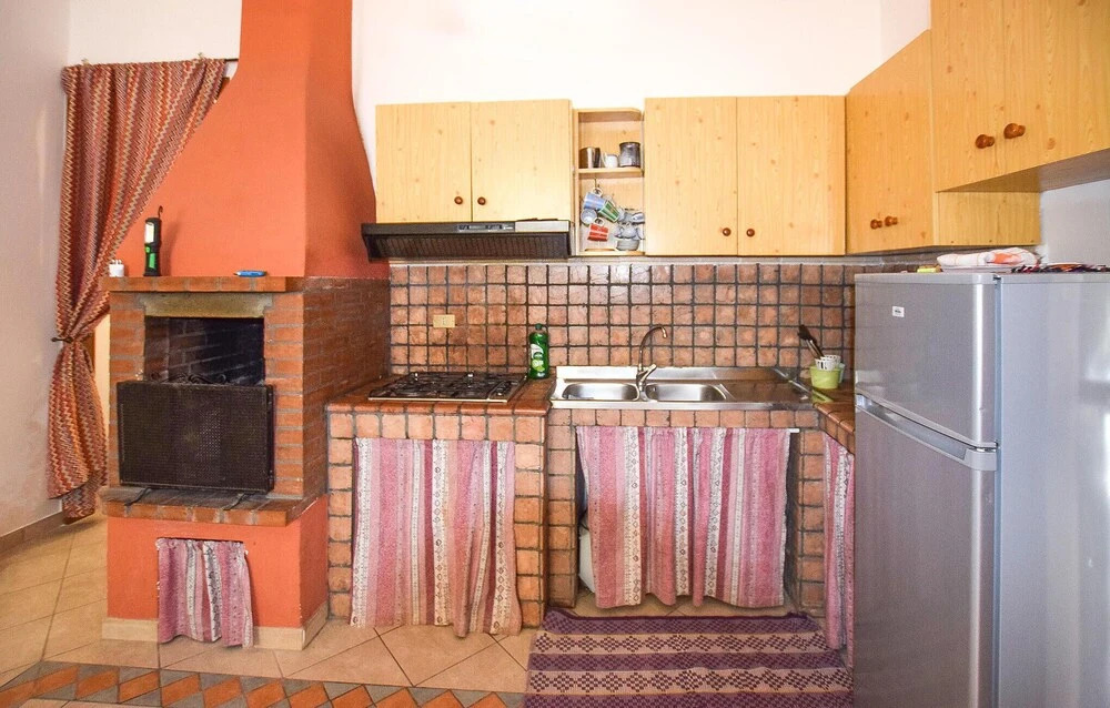Awesome Home in Contrada Spina With Outdoor Swimming Pool, Wifi and 2 Bedrooms