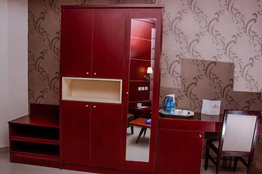Mont Kalm Hotel and Suites