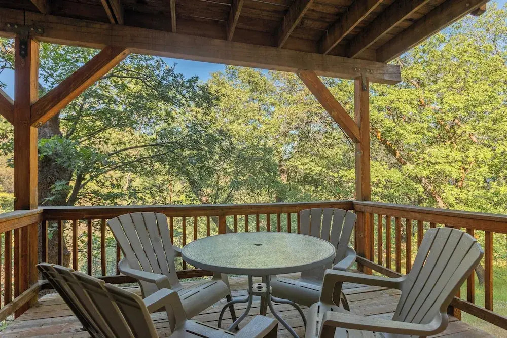 Alpine Retreat w/ Private Deck, Views, Outdoor Dining Alpen Drive by Avantstay