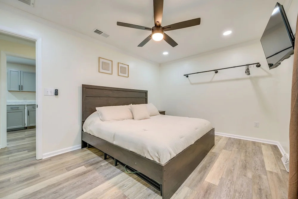 Hiking, Blackjack & More! Charming Home in Grover