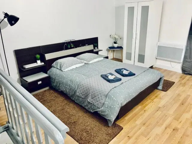 Maison 2 Chambres - Lille - 4 Pers - 300m Metro (Adults Only)