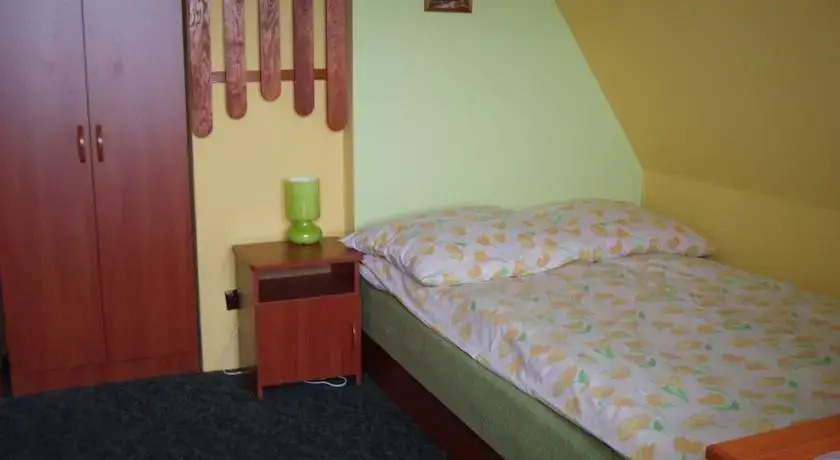 MiŚ POKOJE GOŚCINNE blisko termy stoki narciarskie 30m bilard