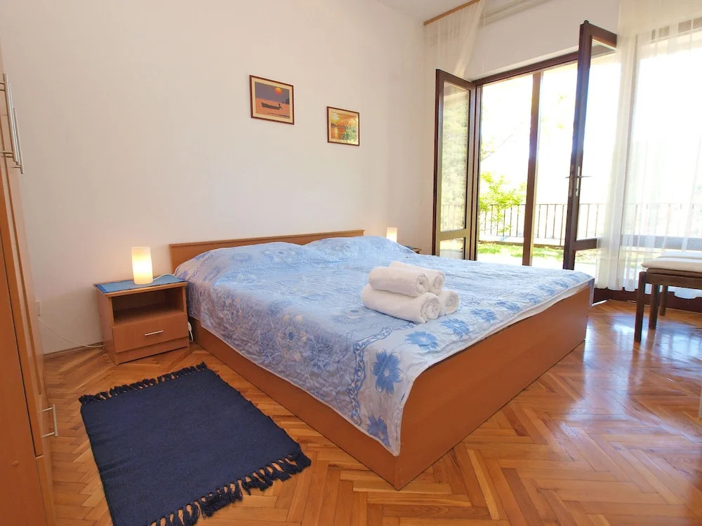 Apartments Jolanda 911