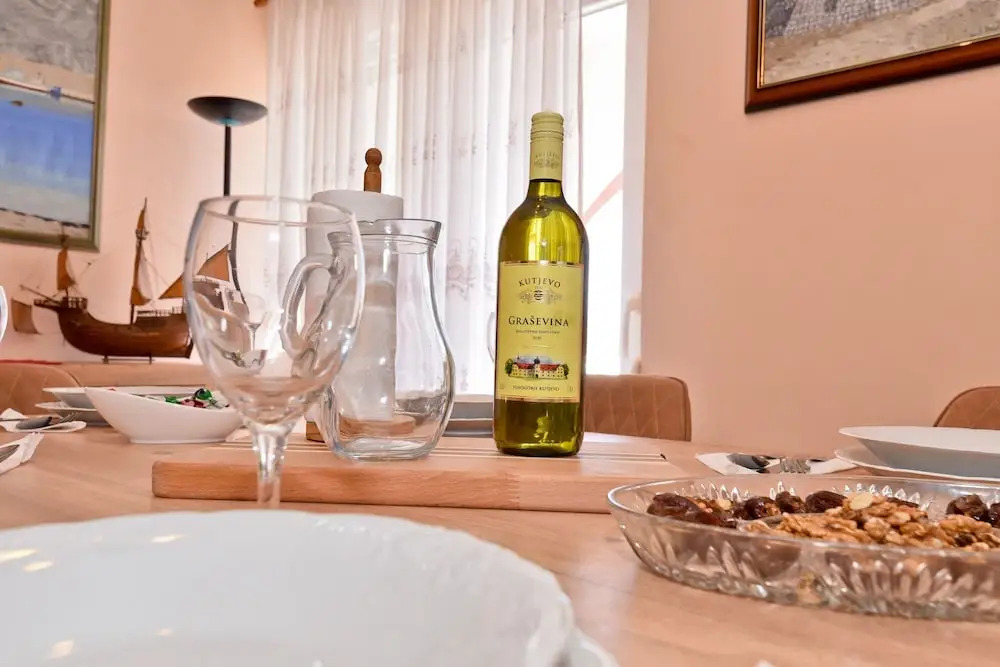 Family Home Agava