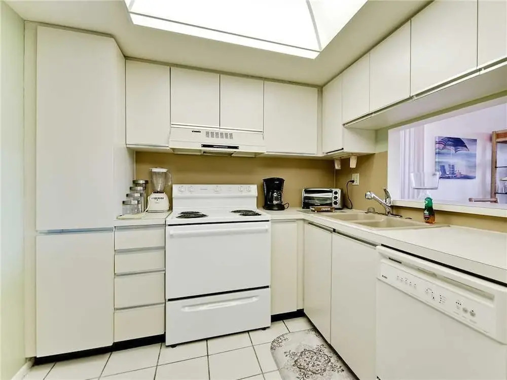 Siesta Key Excelsior 306 - Three Bedroom Condo