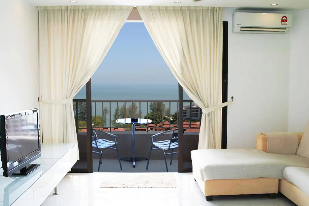 Home Suites - Batu Feringghi