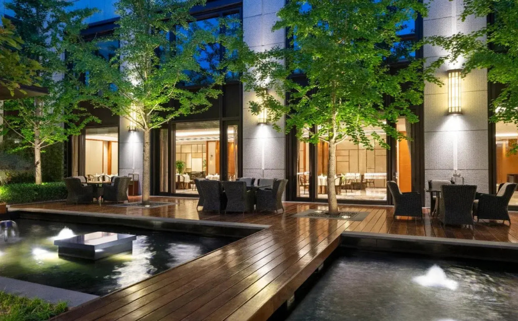 Fortune Grove Hotel