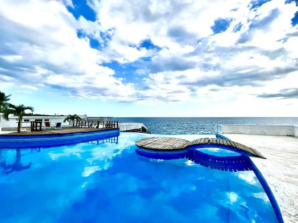 ON THE Cliff IN THE Caribbean SEA - Villa Ilaria