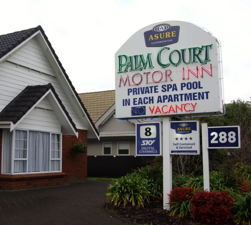 Palm Court Motor Inn