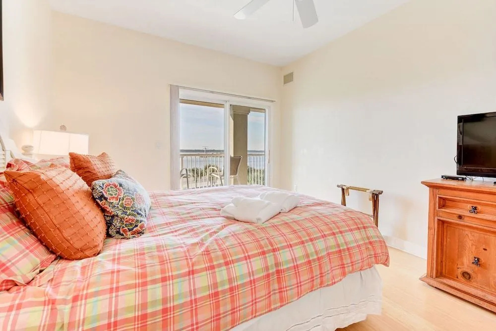 Bella Mar 202 by Distinctive Beach Rentals